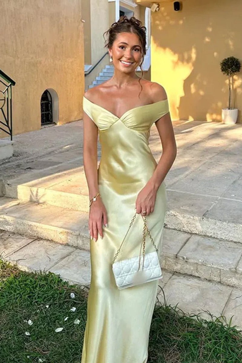 Off-Shoulder Satin Mermaid Prom Dress
